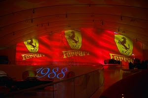 rosso, ferrari, cavallino, numeri, giallo, rampante, stemma, numero, anno, stemmi
