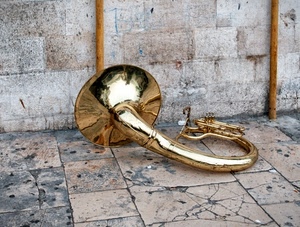 strumento, ottone, riflesso, oro, musica, tromba, muro, trombone, corno, fiato, marciapiede
