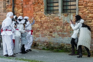 maschere, carnevale, pulcinella, fotografa, mattoni, fotografare, bianco, fotografi, muro, maschera