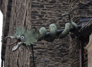 drago, spirale, serpente, occhio, lingua, denti, bocca, insegna, muro, verde, ferro