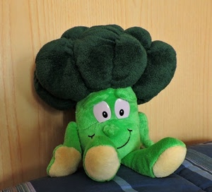 verde, occhi, pupazzo, peluche, giocattolo, seduto, bocca, blu, cavolo, letto, broccolo, coperta, righe, legno, gioco