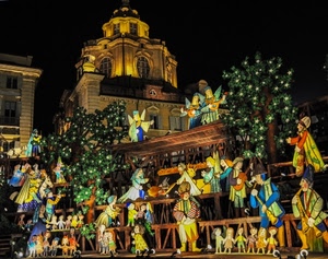 notte, presepe, natale, luci, chiesa, notturno, angeli, personaggi, finestre, bambini, presepio, sagome, colori