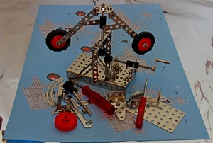 ruote, meccano, rosso, bulloni, giocattolo, chiavi, costruzioni, cacciavite, attrezzi, gioco, metallo, viti, cacciaviti, azzurro, giocattoli, ferro