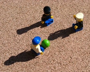 palla, ombre, tre, verde, giocattoli, lego, omini, giochi, sfera, ombra, gioco, cappelli
