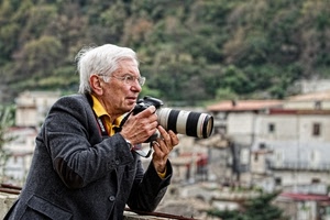fotografo, occhiali, giacca, obbiettivo, obiettivo, anziano, mani, macchina, bianco