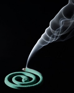 fumo, spirale, verde, nero, zampirone