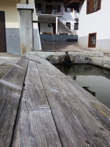 acqua, lavatoio, finestre, legno, fontana, rubinetto, zampillo, case, scala, vasca, riflessi