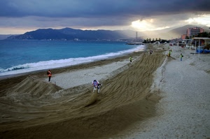 mare, spiaggia, sabbia, moto, nuvole, onde, pista, gara, sport, motociclisti, cielo, motociclette, acqua, persone, motocross