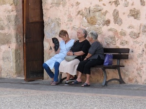 panchina, tre, ventaglio, donne, porta, persone, riposo, muro