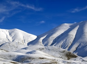 neve, bianco, azzurro, cielo, montagna, montagne, inverno, ombre, erba