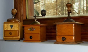 finestra, macinini, legno, tre, caffè, alberi, manovella