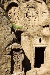 porta, croci, roccia, ruderi, pietra, tombe, croce, ombra, muro, abbandono