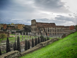 alberi, nuvole, roma, cielo, colosseo, cipressi, colonne, archi, erba, prato, verde, foro, rovine, antico, romano, ruderi, scorcio, panorama, paesaggio