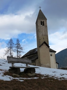 chiesa, panchina, campanile, alberi, neve, nuvole