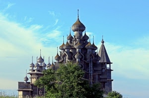 cupole, cielo, chiesa, nuvole, alberi, verde, guglie, albero, azzurro, tante, punte, ortodossa