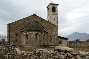 campanile, chiesa, pietre, sassi, abside, muretto, romanico, archi, romanica