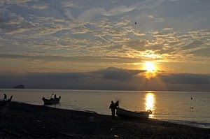 barche, tramonto, mare, sole, pescatori, spiaggia, nuvole, acqua, riflesso