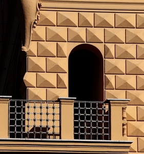 arco, balcone, muro, ringhiera, nero, porta, balaustra, terrazzo, colonne, palazzo, ferro, geometrie, triangoli, pietre, piramidi, ocra