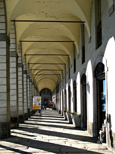 archi, colonne, portico, ombre, portici, negozi, prospettiva, porte, cartello, vasi, selciato