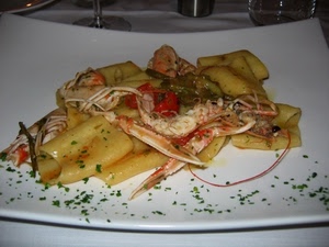 piatto, pasta, cibo, scampi, crostacei, pesce, granchio, prezzemolo, paccheri