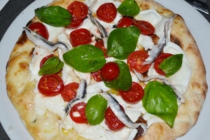 pizza, basilico, mozzarella, alici, pomodorini, acciughe, pomodori, pomodoro